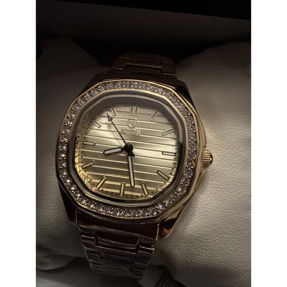 Montres Prestige X Invicta Women's Watch - 32mm Gold (MPW-0201) - Picture 6 of 9